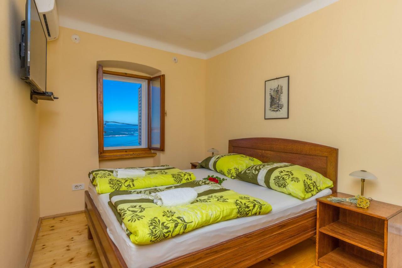 Ivana 1903 Villa